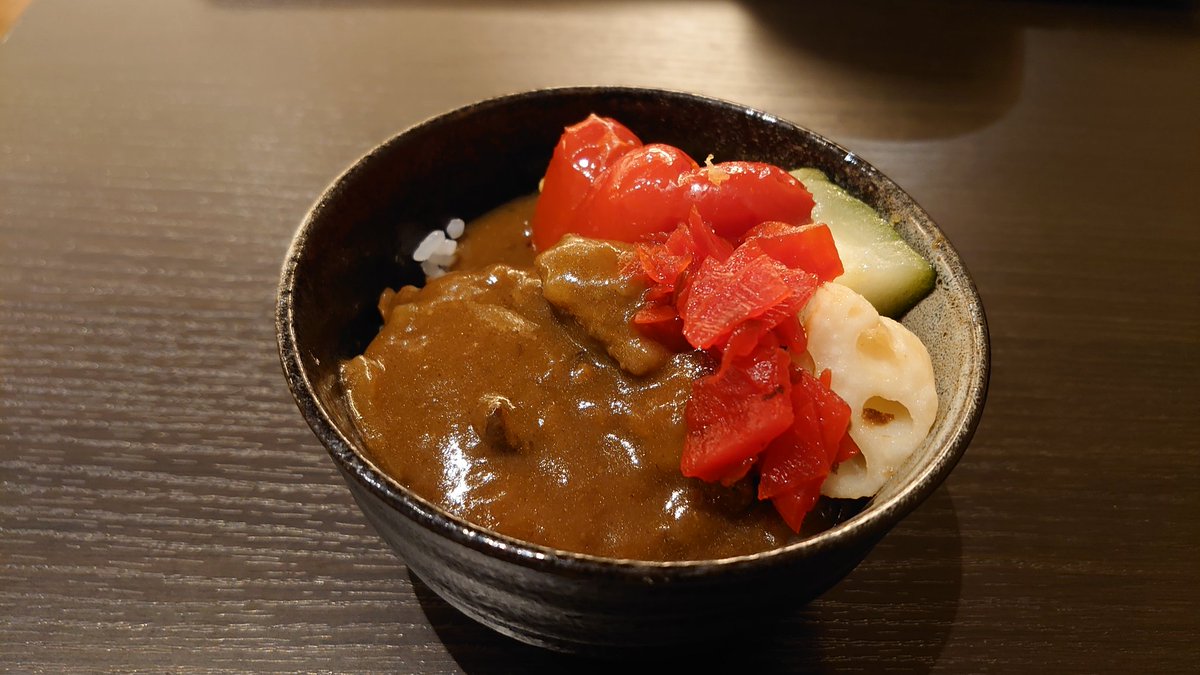 お宿朝食!牛すじのカレー美味い! 