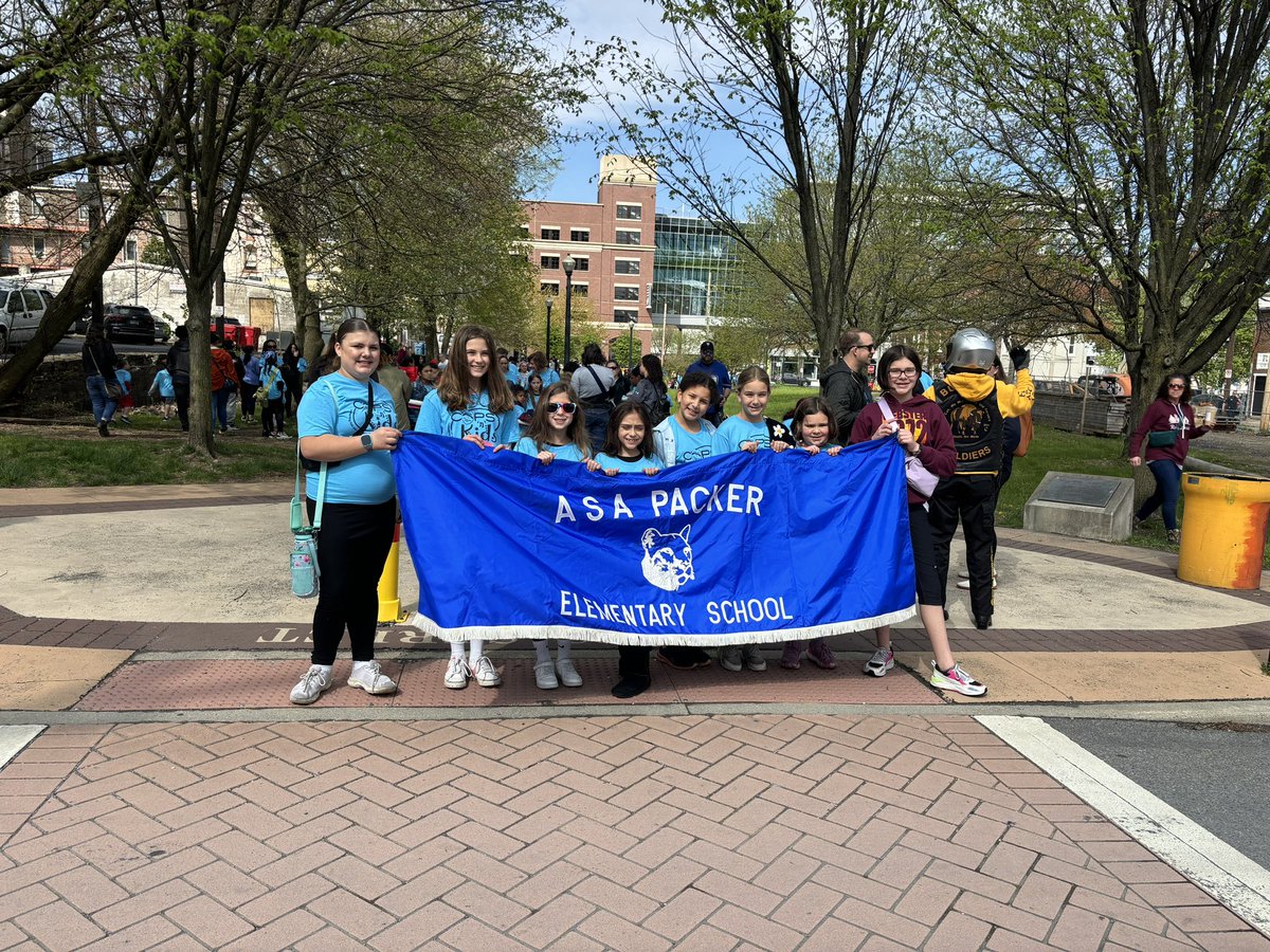 Brooke Thomas tweet media