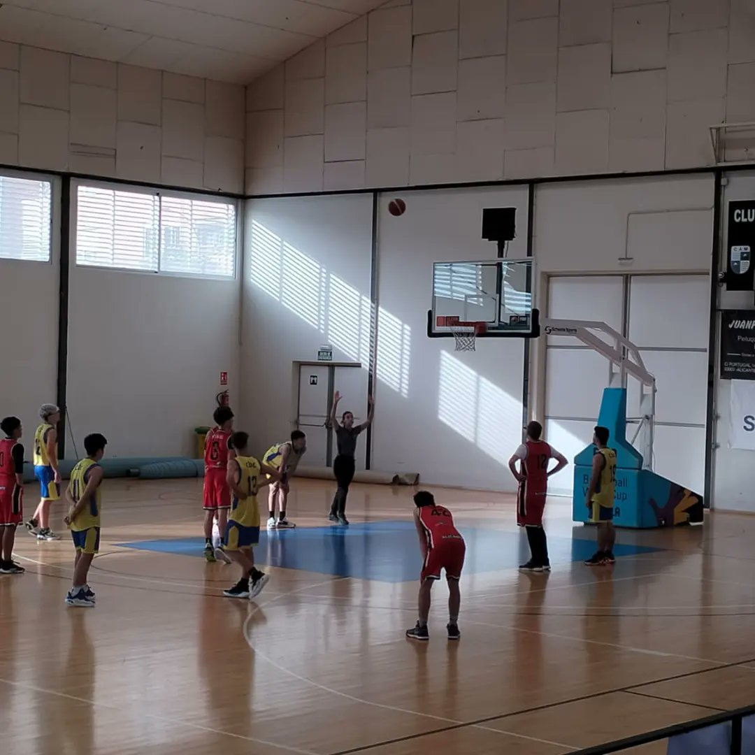 🏀 RESULTADO EQUIPO BASE🏀 CADETE IR 3ª ZONAL Grupo N 1️⃣4️⃣ª Jornada 4️⃣8️⃣ @basquetmontemar Rojo 🆚 4️⃣7️⃣ @casino_basket_campe @basketalicantino @fbcv_es #SomosEquipo#SomosMontenar #Baloncesto#FBCV