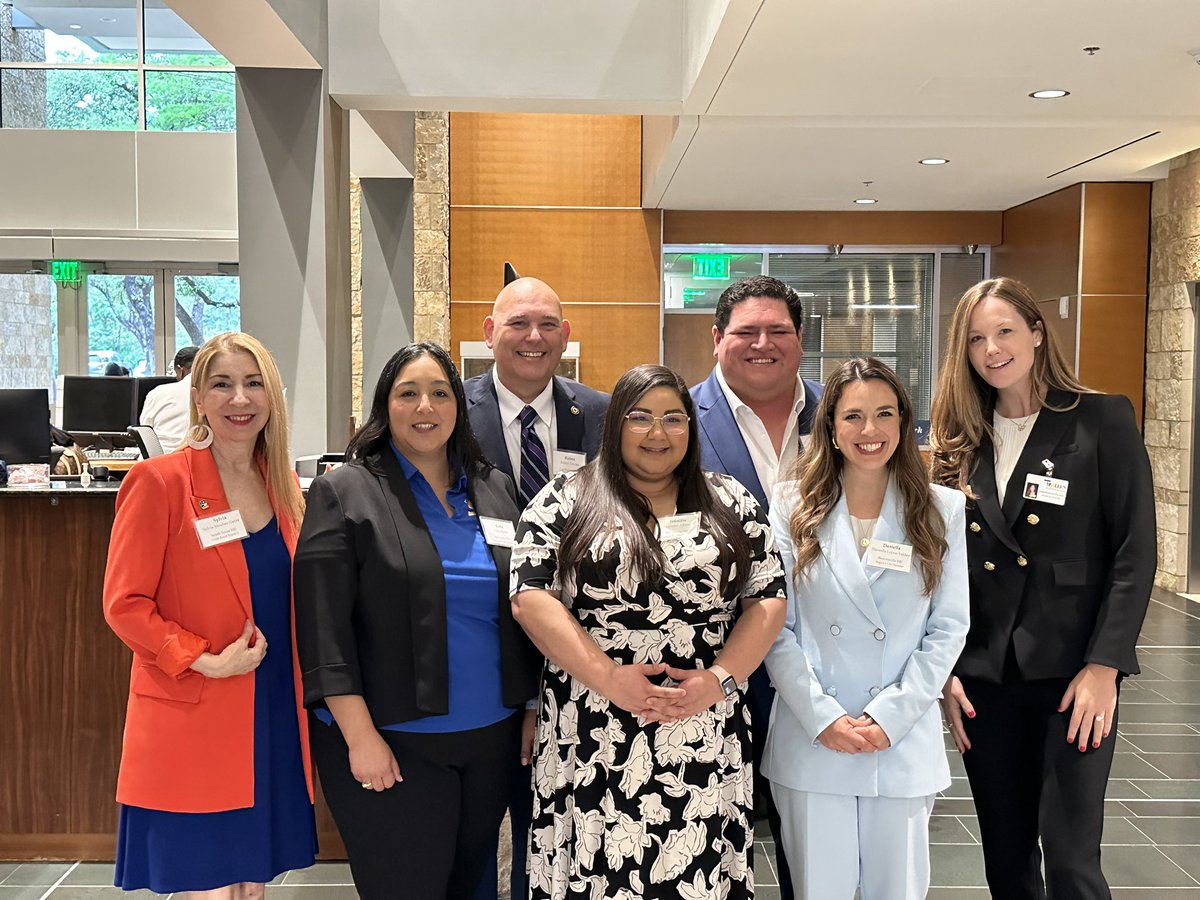 So excited to be in Austin today with our Region One Legislative Advocacy Council members! It’s great to meet with school board members from throughout our state and advocate for Texas students! @tasbnews @RegionOneESC #txlege #txed #RGV