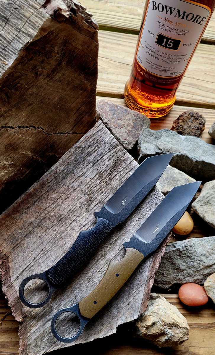 Ring handle tanto pair #liontribedesigns #customknife #tanto #customknife #knifemaker