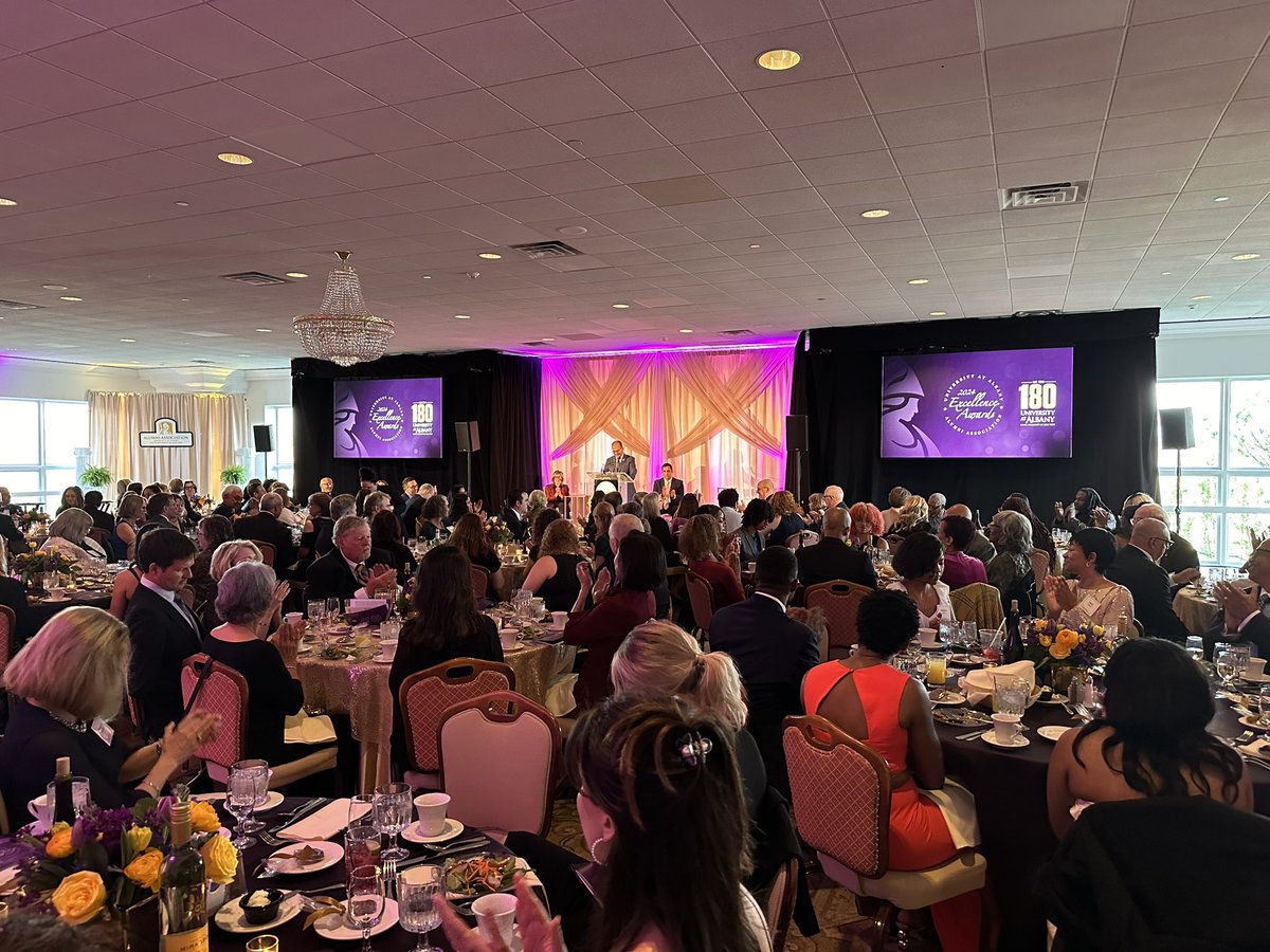 We’re pleased to hear moving, celebratory remarks from @HavidanUAlbany as tonight’s Excellence Awards Gala kicks off. It’s a great day to be a Great Dane! #UAlbanyAlumni