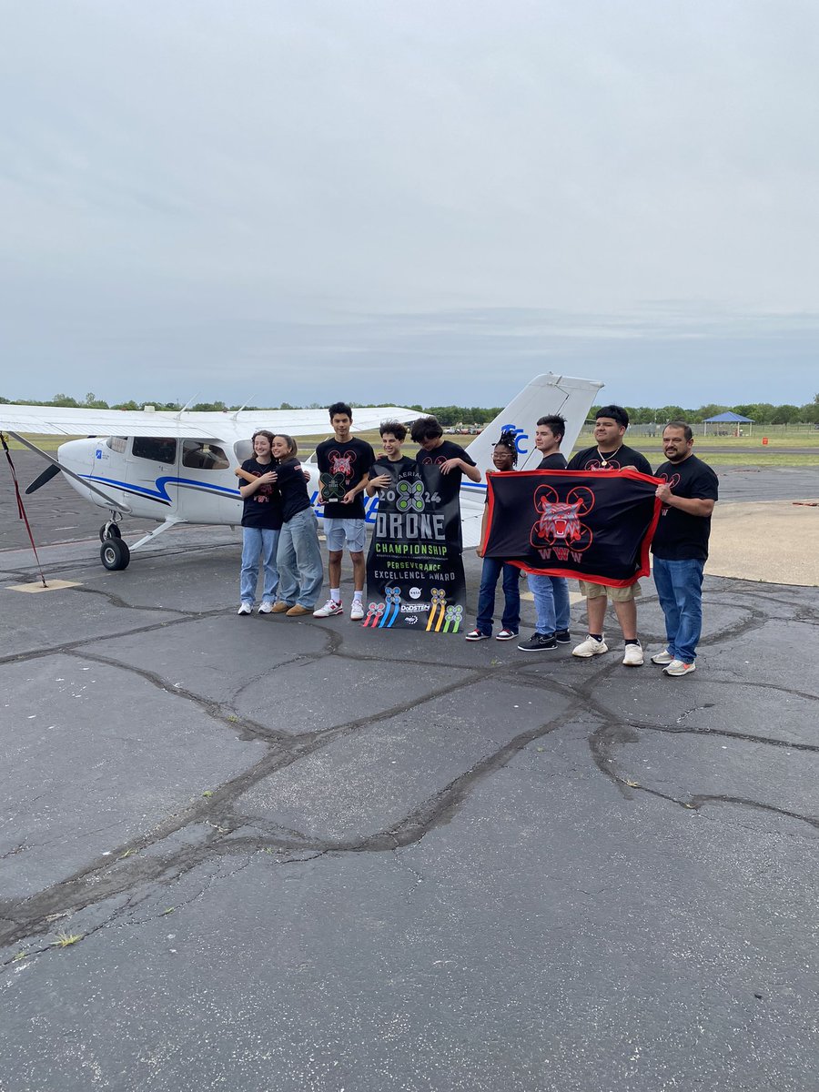 peteli12's tweet photo. Thrilled to share that our Woodrow Wilson Team won the Top Excellence Award at the Aerial Drone Championship! So proud of my son, Andrew, and the whole team's achievement! 🏆🚁 #DroneChamps #ProudParent 
@TeamDallasISD @carlosrobotics @DallasisdSTEM
@WoodrowWildcats https://t.co/xpMgu5LLAy