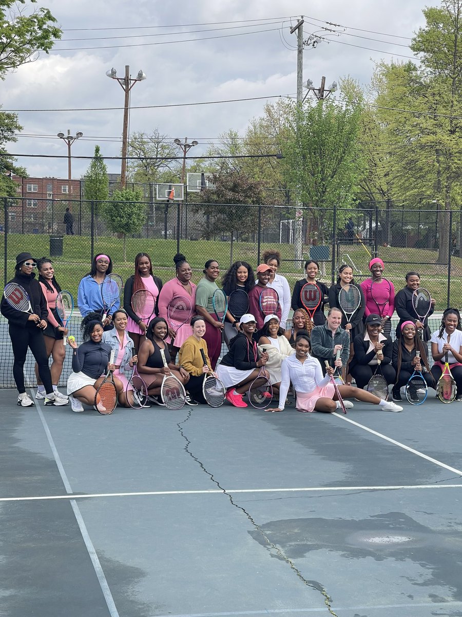 Yall.. I did a thing.. i started a tennis group in dc called City Girls Tennis & our first event was today!🎾🌸