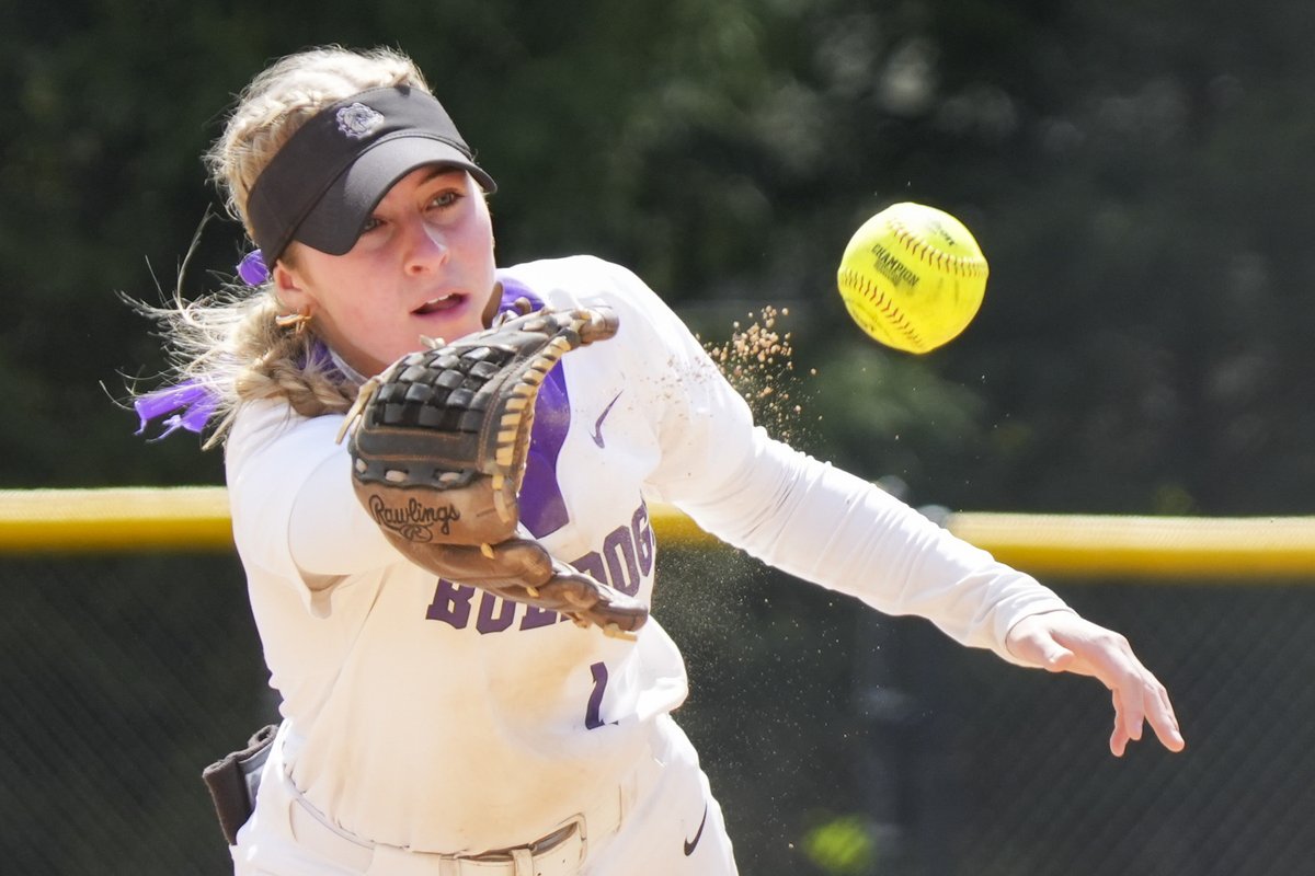 Brian_Haenchen's tweet photo. Photos! From @HoundsSB Invite!

Seen here: @PSB_PennHS, @BHSDogsSoftball’s @lexigordon18, @LakeCentralSB’s @jolie1221 &amp; @IzzyP_2024, @Oriole_Softball’s @jaylee_fansler. Also: @RoncalliSball, Carmel, @Castle_Softball

From @joet1mm: https://t.co/2OHFlz4VGW

(will be updated Tues.) https://t.co/YojHpXqaZd