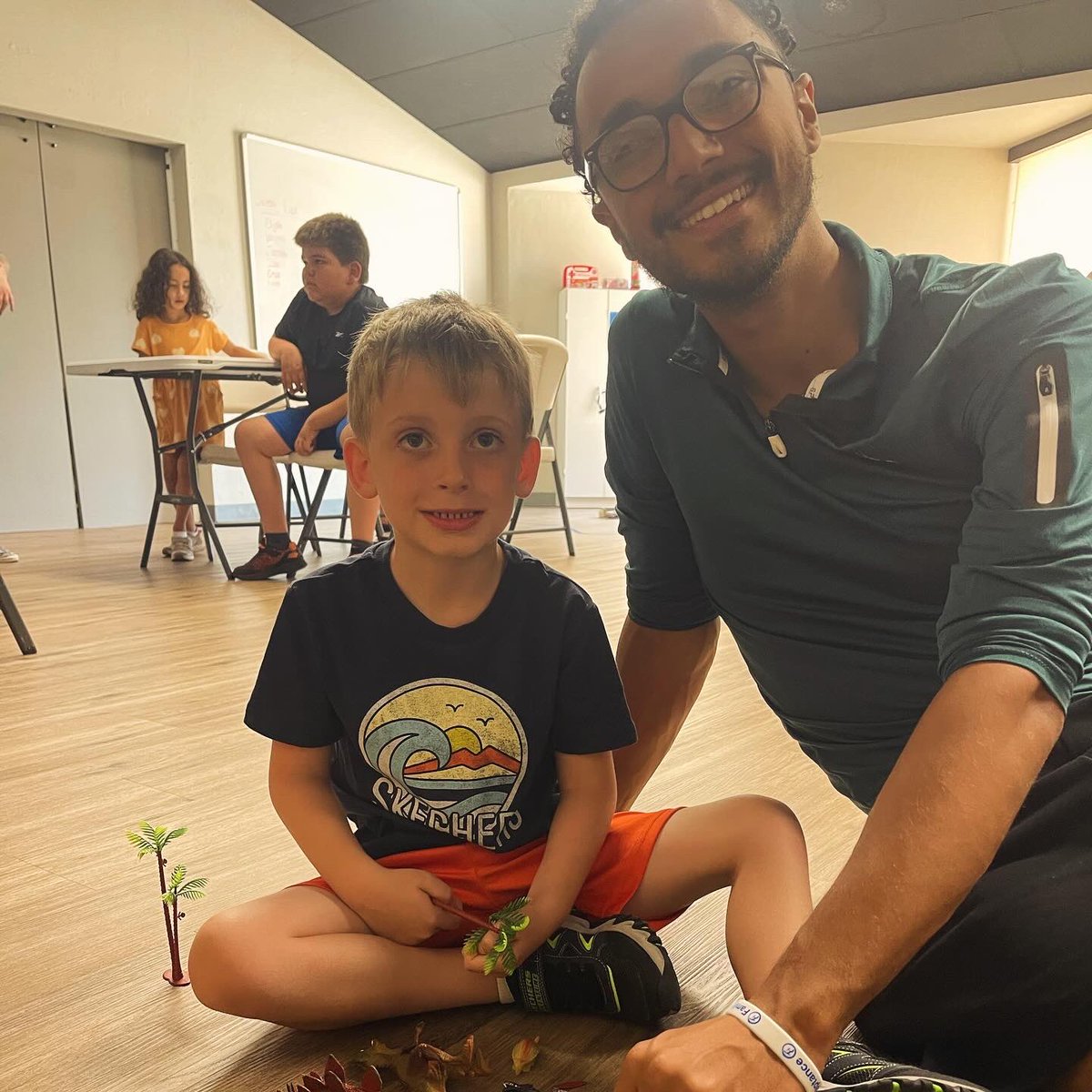 FI_Inc's tweet photo. We had a blast at our Social Skills Playgroup today with a ton of laughs and smiles! 🌟 Games, crafts, and new friends made it unforgettable! 😄 Reminder, no Playgroup next week as we are hosting our special Autism Acceptance Awards Gala night! #RedefiningAutism #AutismSupport #FamilyInitiative