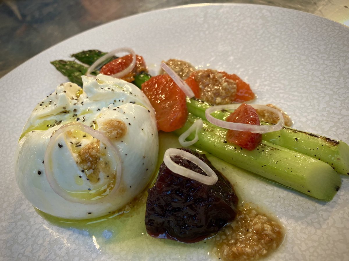 Burrata, radicchio relish, blood orange, asparagus and hazelnut