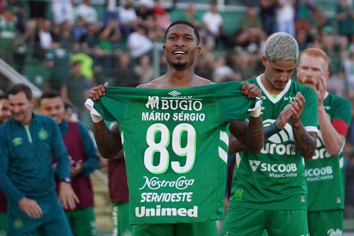 Pra você, Dona Adalgisa! 8️⃣9️⃣ 🌟 📷 Tiago Meneghini/ACF #VamosChape #OndaVerdeEBranca