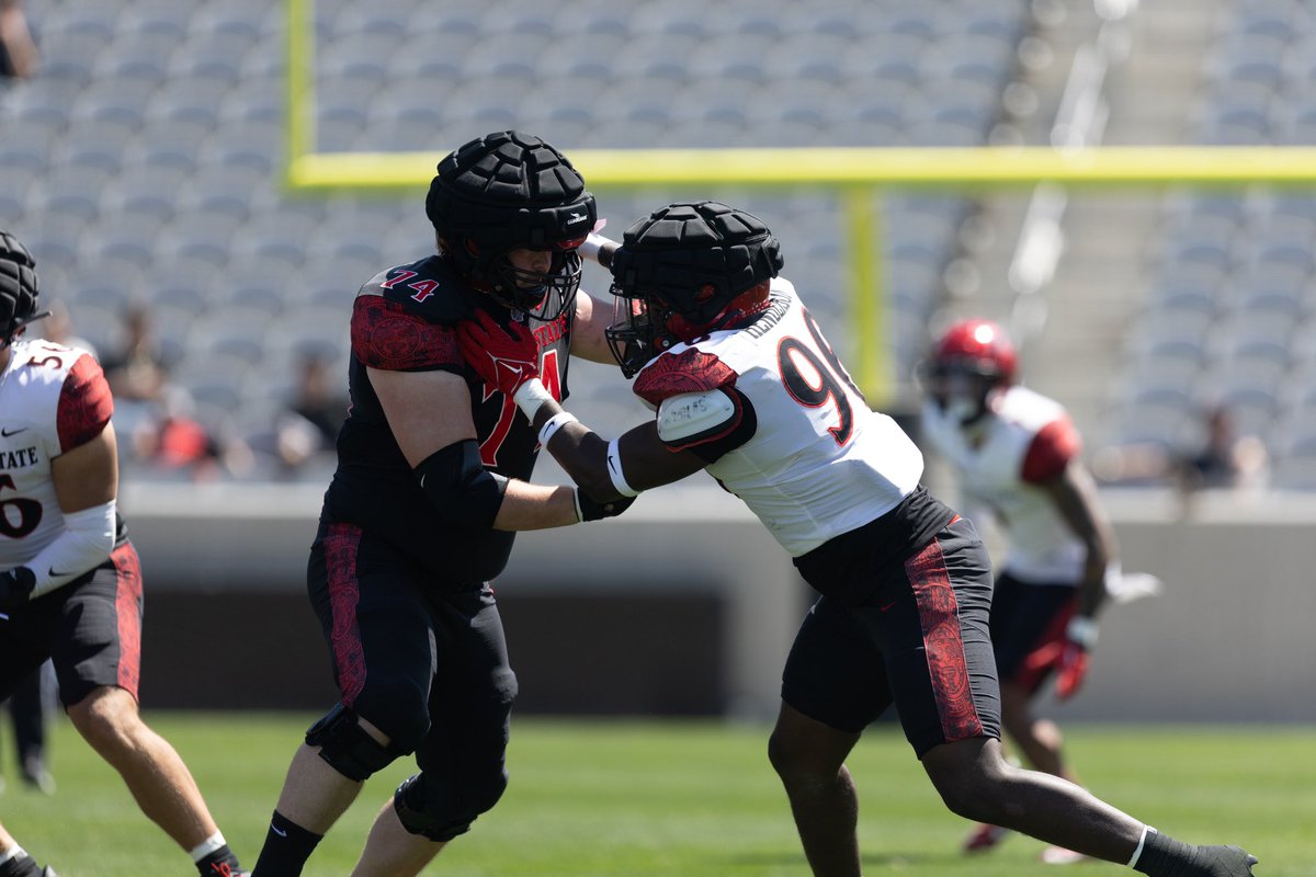 San Diego State Football tweet media