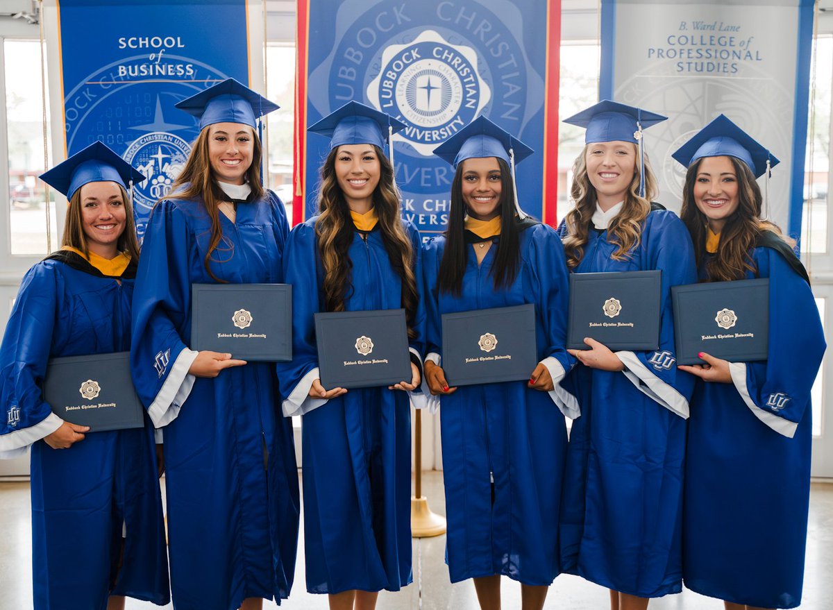 LCUSoftball's tweet photo. 👩‍🎓We congratulate our LCU softball graduates. A special commencement was held today for six graduates, as we will miss the main commencement with games next weekend in Tyler. https://t.co/mxcqOscXe4