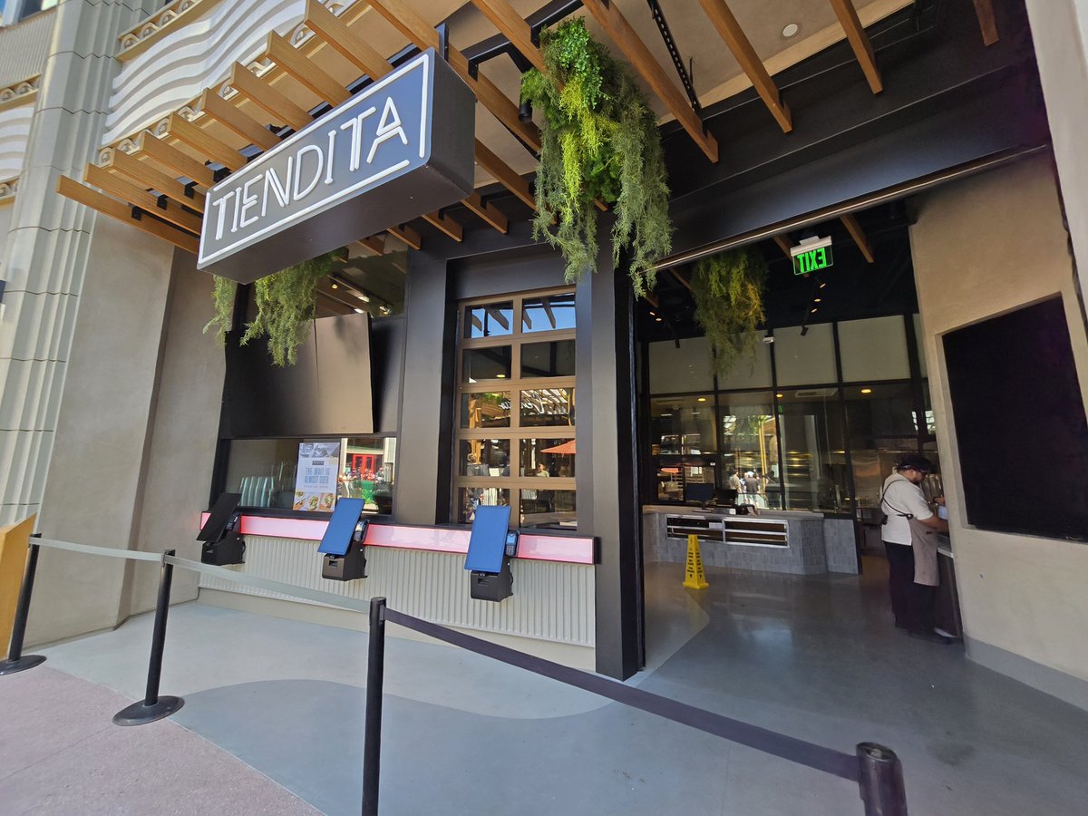 Tiendita will be quick service and it looks like you will order your own food from outside and be able to peek into the kitchen as they prepare your food