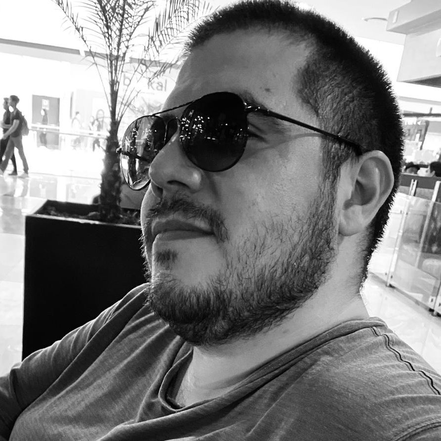 Freizenegger's tweet photo. #NewProfilePic https://t.co/NKzl9KMBvj