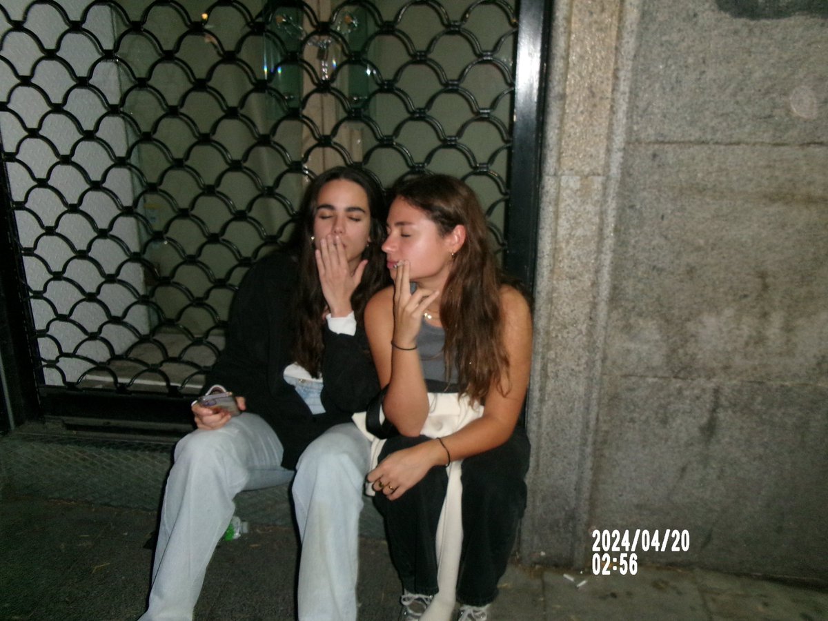 🌙 nat tweet media