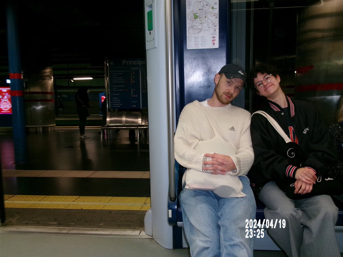 🌙 nat tweet media