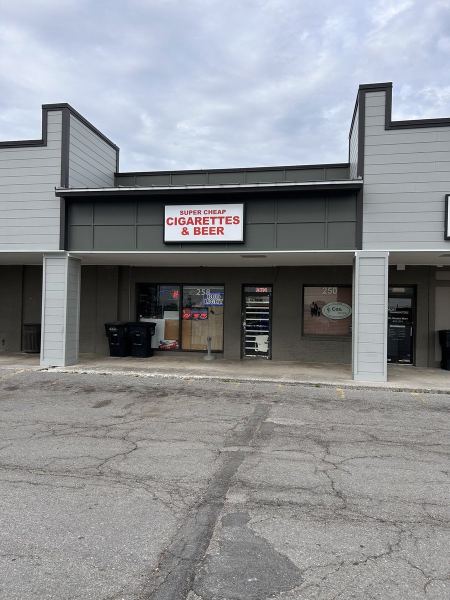 mathcoreemo's tweet image. Going to the store does anyone need anything