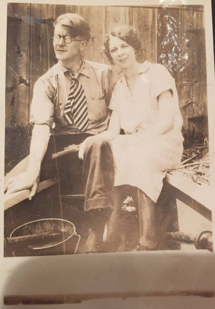 Guys, I just found this picture of my grandparents from the 30’s. They were pretty rad! 😍
