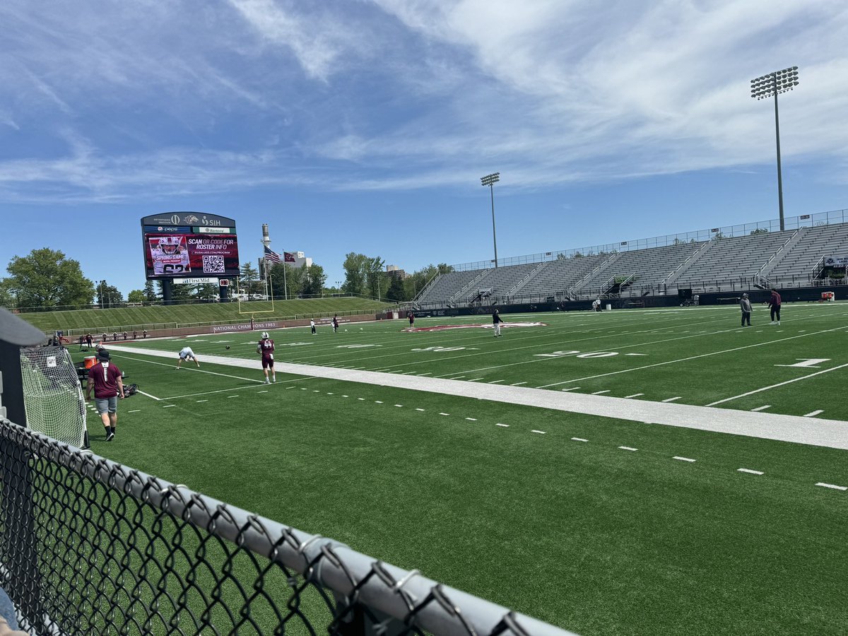Great Junior Day visit today @SIU_Football Thank you again @CoachNGriffin for the invite looking forward to visiting this fall @IndianaPreps @PrepRedzoneIN @qb1ndy @IndyWeOutHere @Indyrecruit_ @mooreexposure @FootballBoone @ScoutingA1