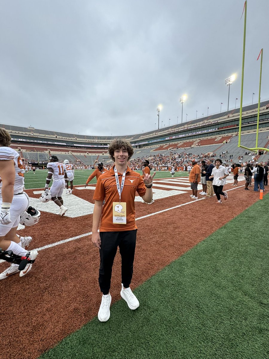 The Allen Eagles Spring Game Takeover‼️ Class of 25 Specialist @EthanBowman2025 & Class of 26 RB @HambricJaden visit the 40 acres to watch the annual Orange & White Spring game! @RecruitAllen x @TexasFootball #BTB | #RecruitTheA
