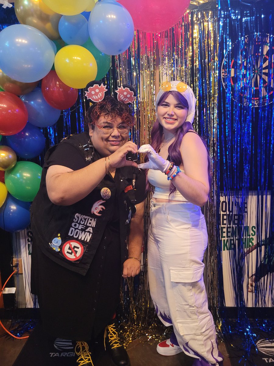 #ssotriderstournament
Some photos from the photo booth area!! Everyone is so goofy!!