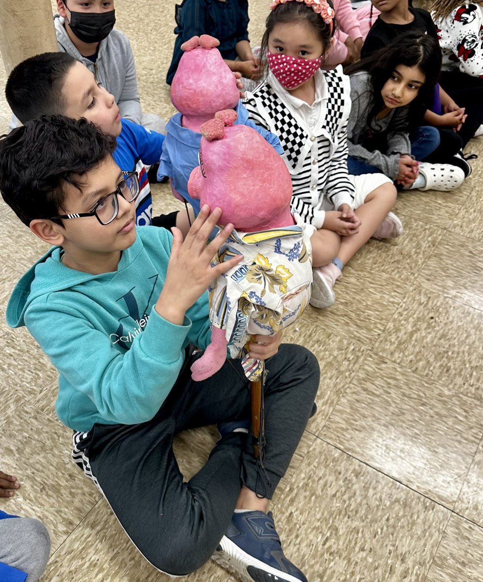 The Blue Sky Puppet Theater was @JohnnycakeElem today. Thank you Mr. C! As usual, you did an awesome job!!