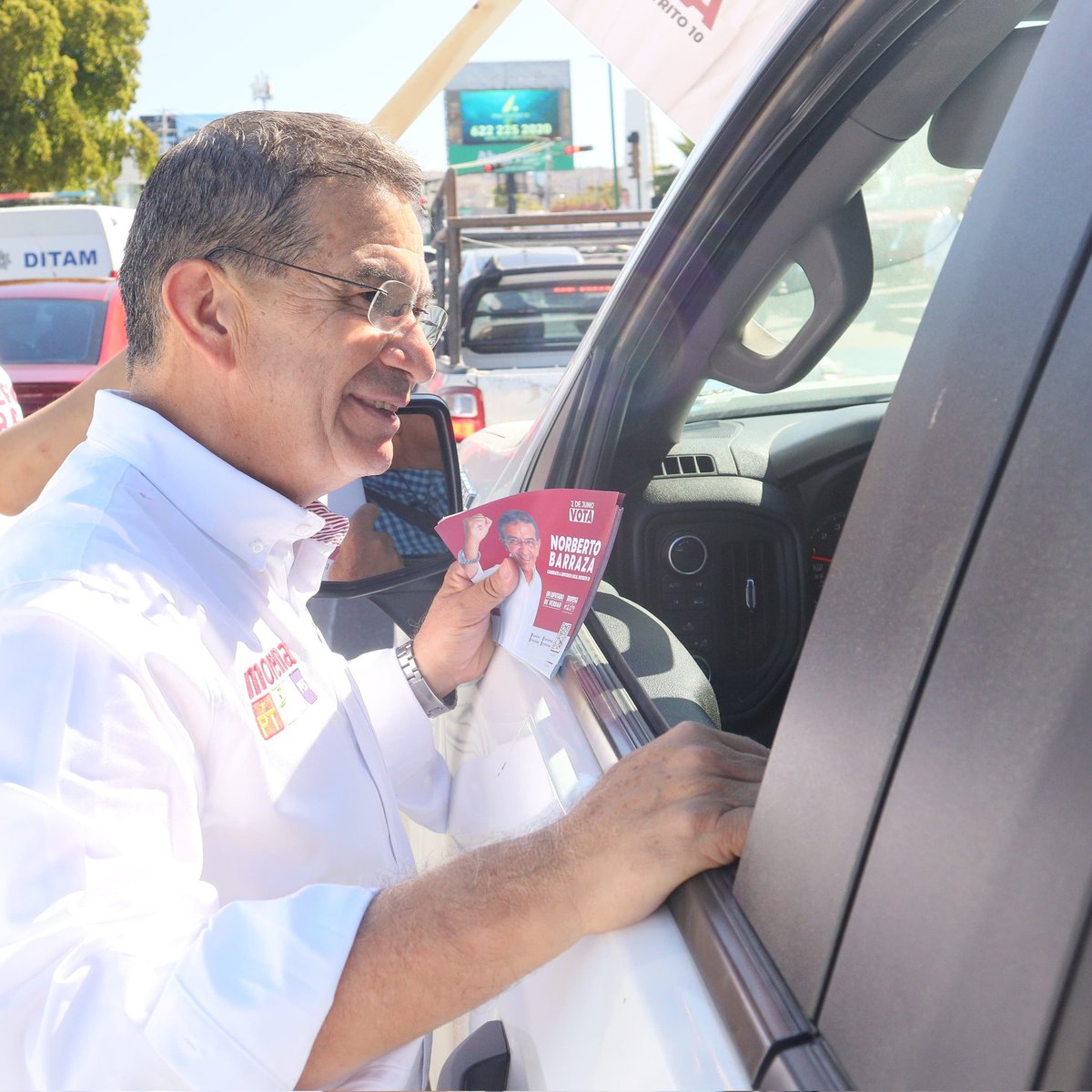 BarrazaAlmazan's tweet image. Con gran entusiasmo iniciamos esta campaña por la diputación local del distrito 10. Visitamos a los vecinos de San Pedro el Saucito, La Victoria y Estación Zamora en donde fuimos muy bien atendidos y escuchamos sus necesidades básicas. 

#NorbertoBarraza #UnDiputadoDeVerdad…
