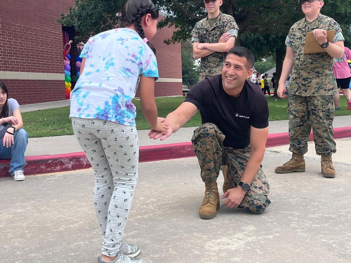 TMHS Marine Corps JROTC tweet media