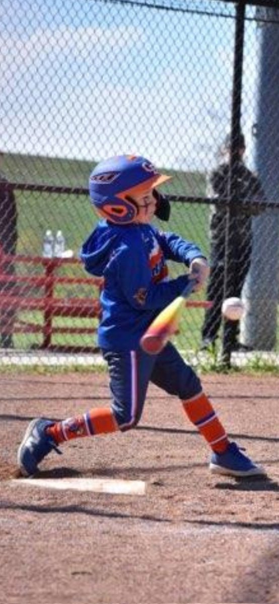 HerrodDean06's tweet photo. #RiverJaxxBaseball™️ 🔶️🔷️🔶️🔷️
Them ➡️ 8U #JaxxBoys™️ knock off Beaver Valley & Peter's Township
S.T.R.O.N.G. D.A.Y. BOY'S 💪💪💪
Let's keep it rollin' 4 Ship Sunday
#ContinueTheBuild
#DevelopAndWin
#JaxxBoysCulture 💯💯💯 https://t.co/MHd1nTvo8f