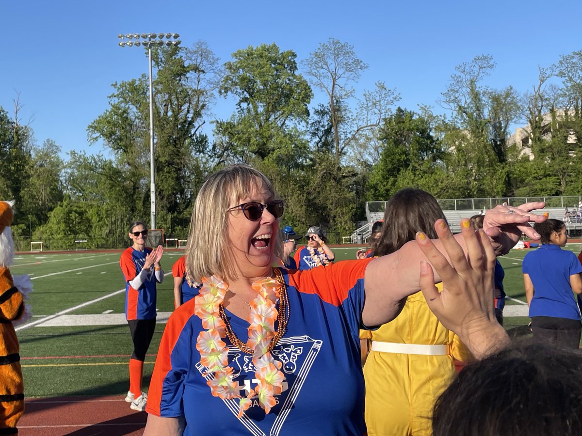 Heidi Rambles tweet media