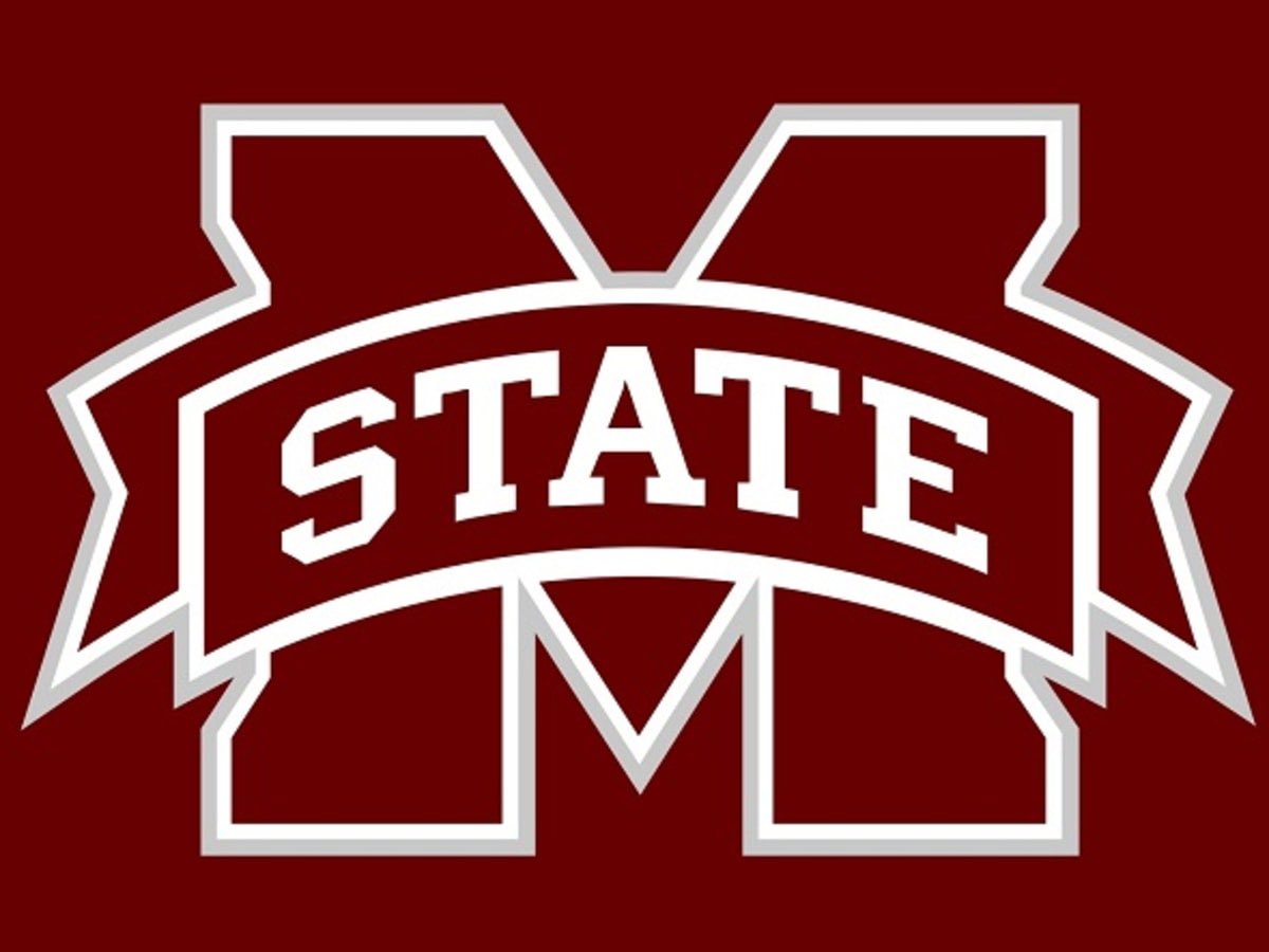 AGTG ! after a great spring game & amazing visit I'm blessed and honored to receive an offer from MISSISSIPPI STATE UNIVERSITY 🐶 ! #WAMP #HailState @ryantoine @skiezwamp @twalker337 @Coach_Leb @Lee_Wilbanks @_CoachBump @JeritRoser @samspiegs @ChadSimmons_ @adamgorney