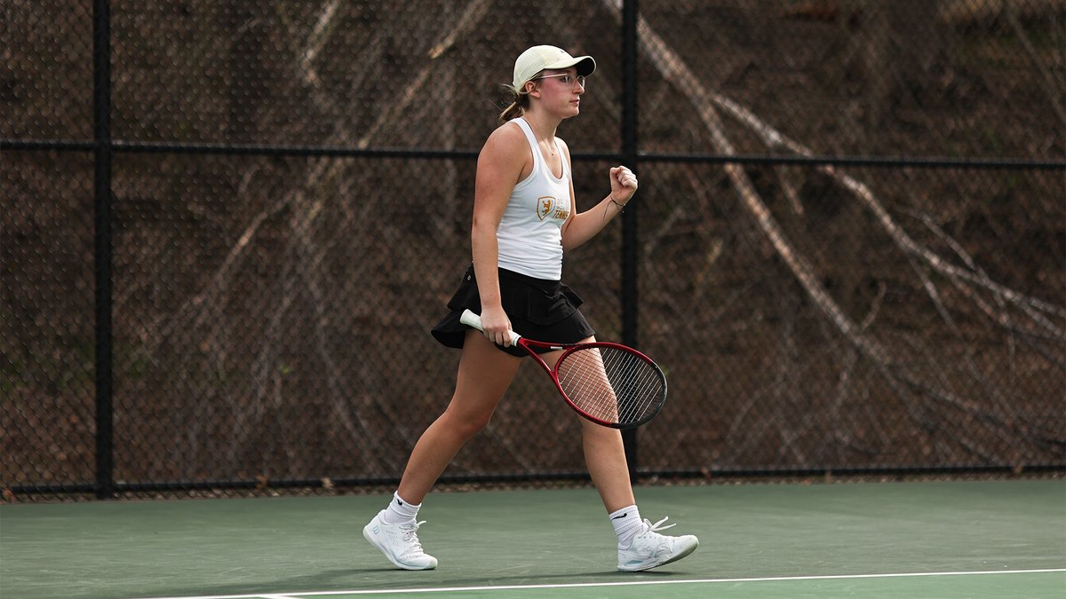 Women's tennis remained in the thick of the race for a playoff spot with a 6-3 win over Saint Mary's! RECAP: athletics.stolaf.edu/news/2024/4/20… #UmYahYah | #OlePride | #d3tennis