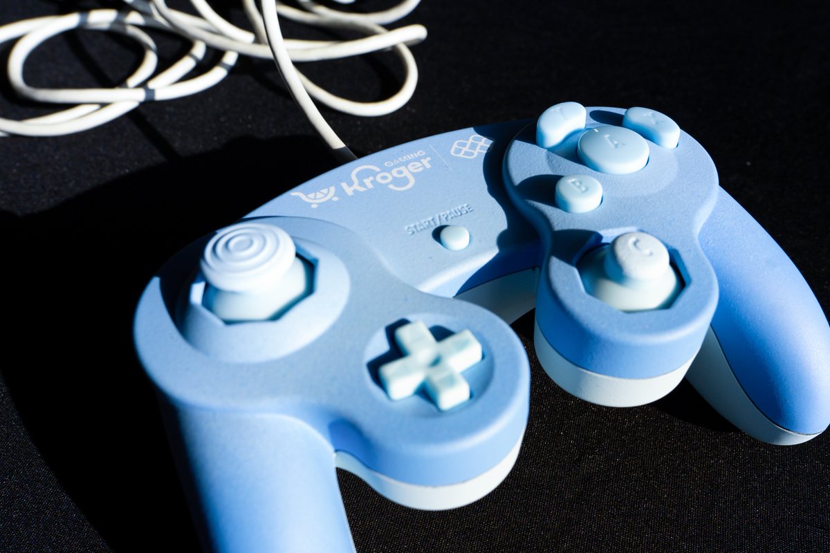 You asked, we listened. The Kroger Gaming controller is REAL. The winner of the Luminosity Invitational presented by Kroger Gaming is leaving with their own! We might also be giving some away... stay tuned 🤫