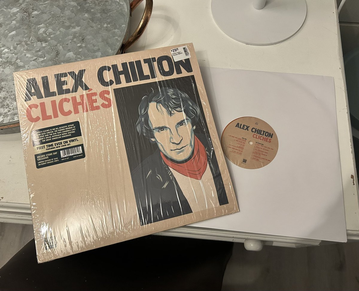 megantron1998's tweet photo. Happy Record Store Day! Here’s some vinyl that we picked up today. After searching for years, I’m on the moon to finally have one of my favorite albums on vinyl. 🖤🤍 https://t.co/jOwPUVbtMP