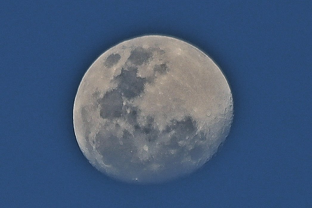 Waxing Gibbous phase moon 
Costa Rica  #CostaRica #Luna 
#MoonHour @MoonHourSocial