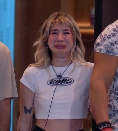no me das atención un ratito y ya flasheo que no m queres ver nunca más en tu vida