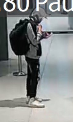 TPSOperations's tweet image. MISSING:
Kevin, 14
-last seen April 19 at 9:50 am, in the Bay St &amp;amp; Front St W area
-described as 5'3", 119 lbs., with brown hair
-wearing a gray hooded sweater, black jeans, white shoes and carrying a black backpack
#GO842685
^av