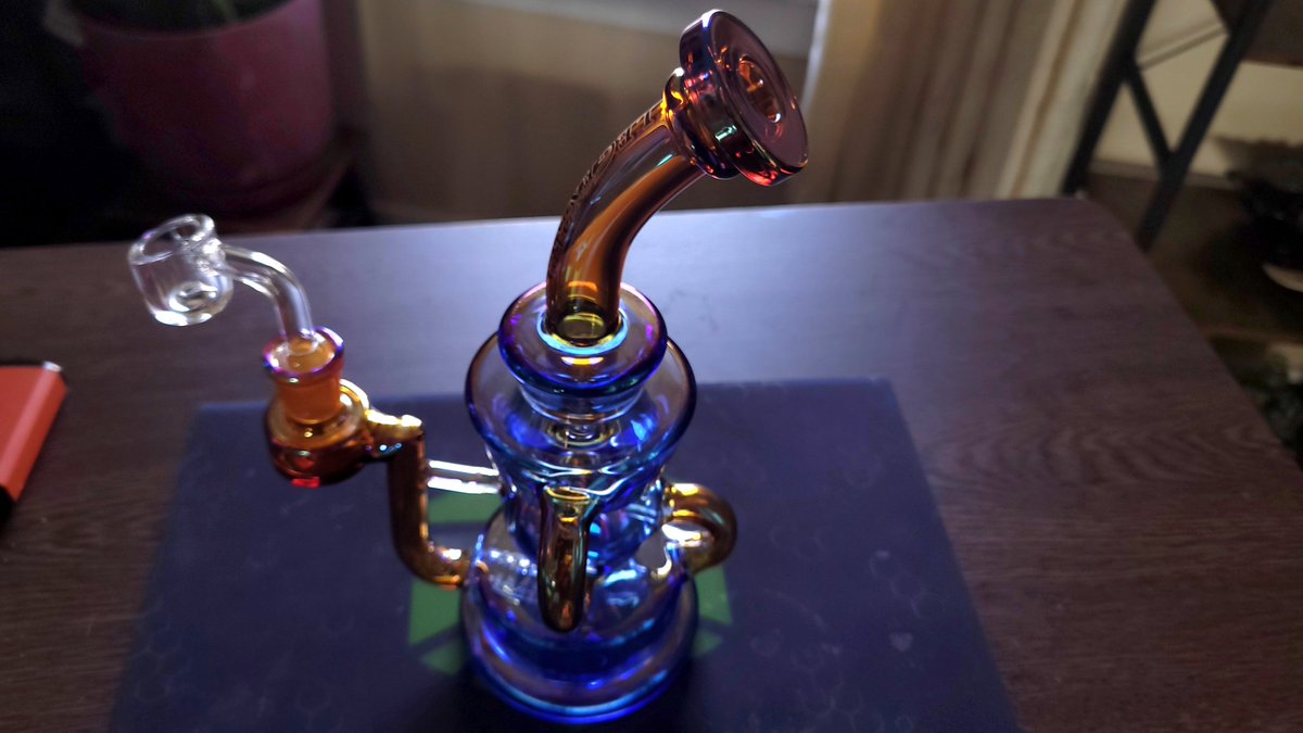 HyydraTV's tweet photo. Happy four hundred and twenty my friends 🌳 https://t.co/IK7QgHDZzy