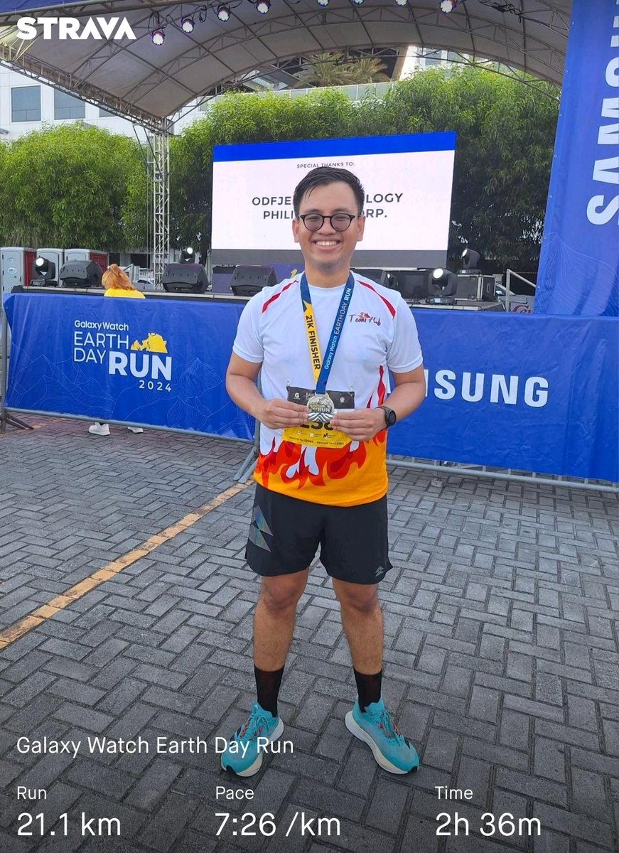 dumidyeypee's tweet photo. My first 21km race this year! Sub 2:40! 🏃‍♂️🙏🏻
#GalaxyWatchEarthDayRun
#RunWithPurpose 
#TeamAlab https://t.co/cNyPnr5lXi