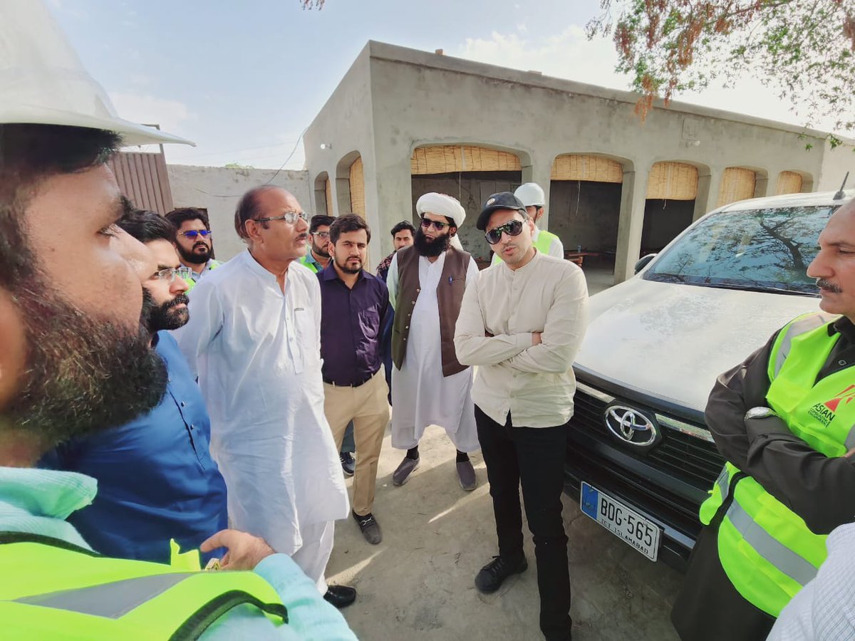 NabeelNawabi's tweet image. He directed the consultant and contractor to expedite the construction work on sites and ensure the timely completion of project.
#PRMSC #WORLDBANK #PRSWSSP