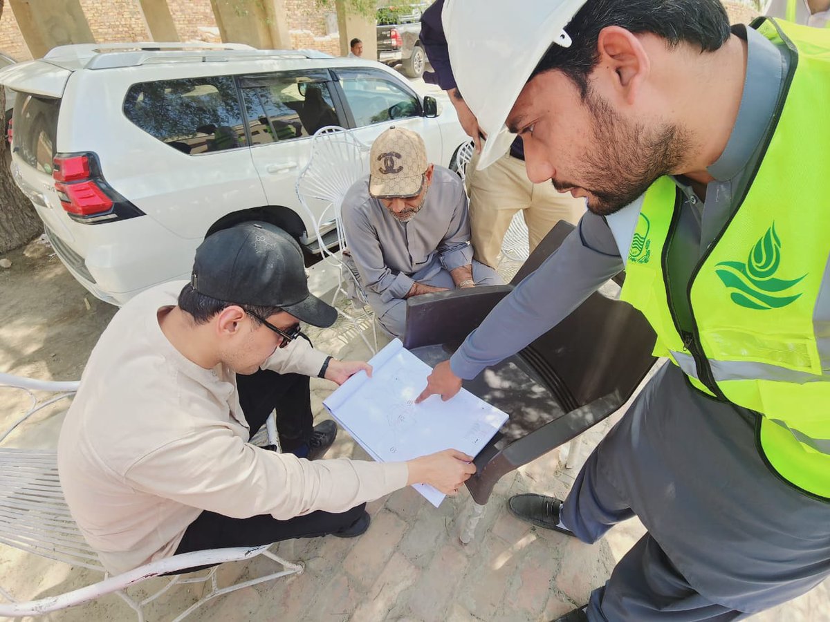 NabeelNawabi's tweet image. He directed the consultant and contractor to expedite the construction work on sites and ensure the timely completion of project.
#PRMSC #WORLDBANK #PRSWSSP
