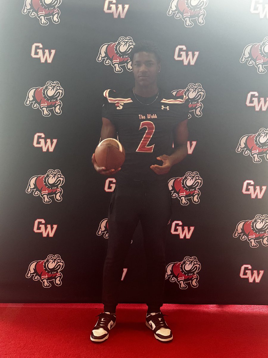 Had a great time at @GWUFootball, would love to come Back! @fbcoachcoop @Spartanburg_FB @REFINEDFB @CoachBobbyJames