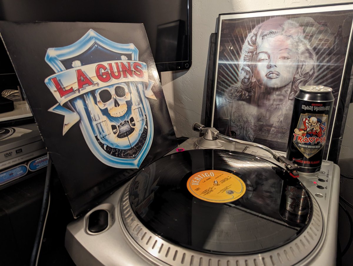 #LAGUNS L.A. Guns 1988 - Polygram Records 834 144-1 . One of the best records of '88
 #vinyladdict #vinylcollection #vinylcollector #vinylrecords