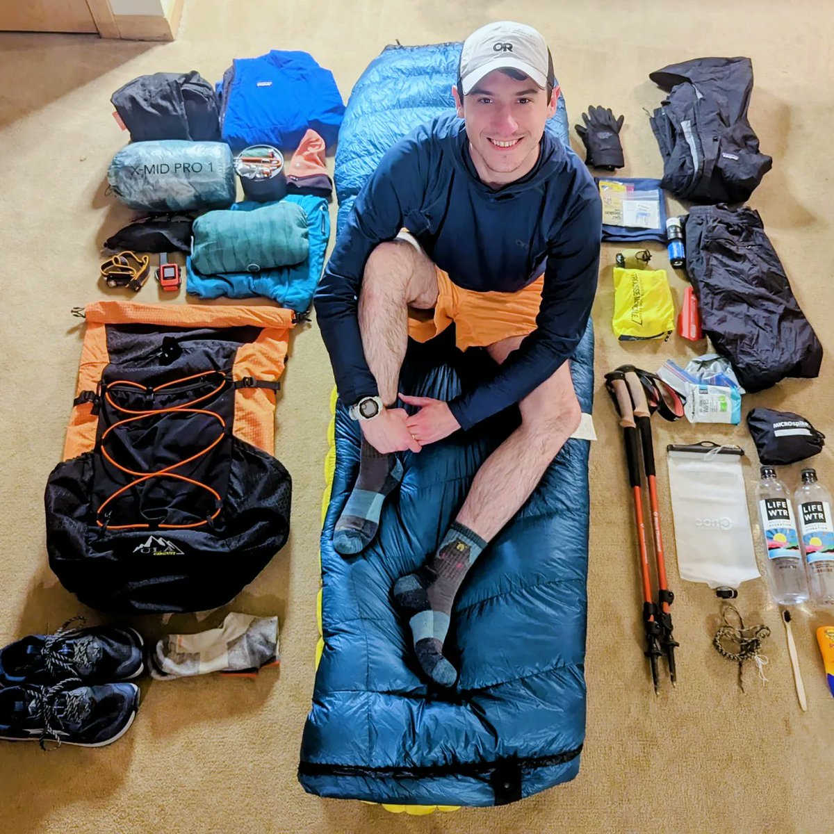 Skarrro's tweet photo. Left my job to commit to the decision of hiking the Pacific Crest Trail this year! Stoked to be starting north bound along the 2,650mi hike across the US soon! Updates to follow https://t.co/xbOJrDdkjE