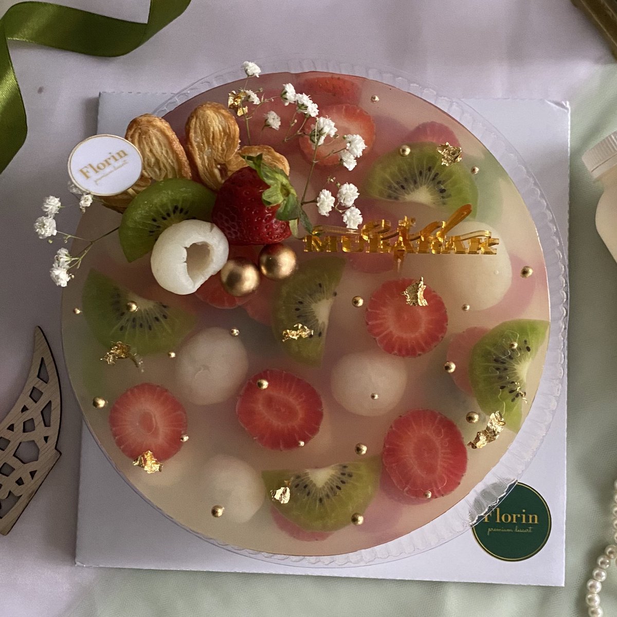 ✨BIRTHDAY PUDDING MALANG✨

🍮 Aesthetic Birthday pudding by Florin Premium Dessert
🌻Made by order 
📍Kedungkandang
💵 50 - 230 K 
☎️ wa.link/m8ng6m / our catalogue : lynk.id/florindessert

#pasarmingguinfomalang @infomalang
