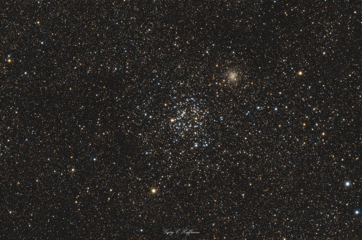 M35 and NGC2158.

#M35, A young cluster with hot blue stars, is almost the size of the full moon and lies 2800 light years away.

#NGC2158, older and redder, is further at 11,000 light years. Two contrasting open star clusters.

#Astronomy #Astrophotography #Space #Stars