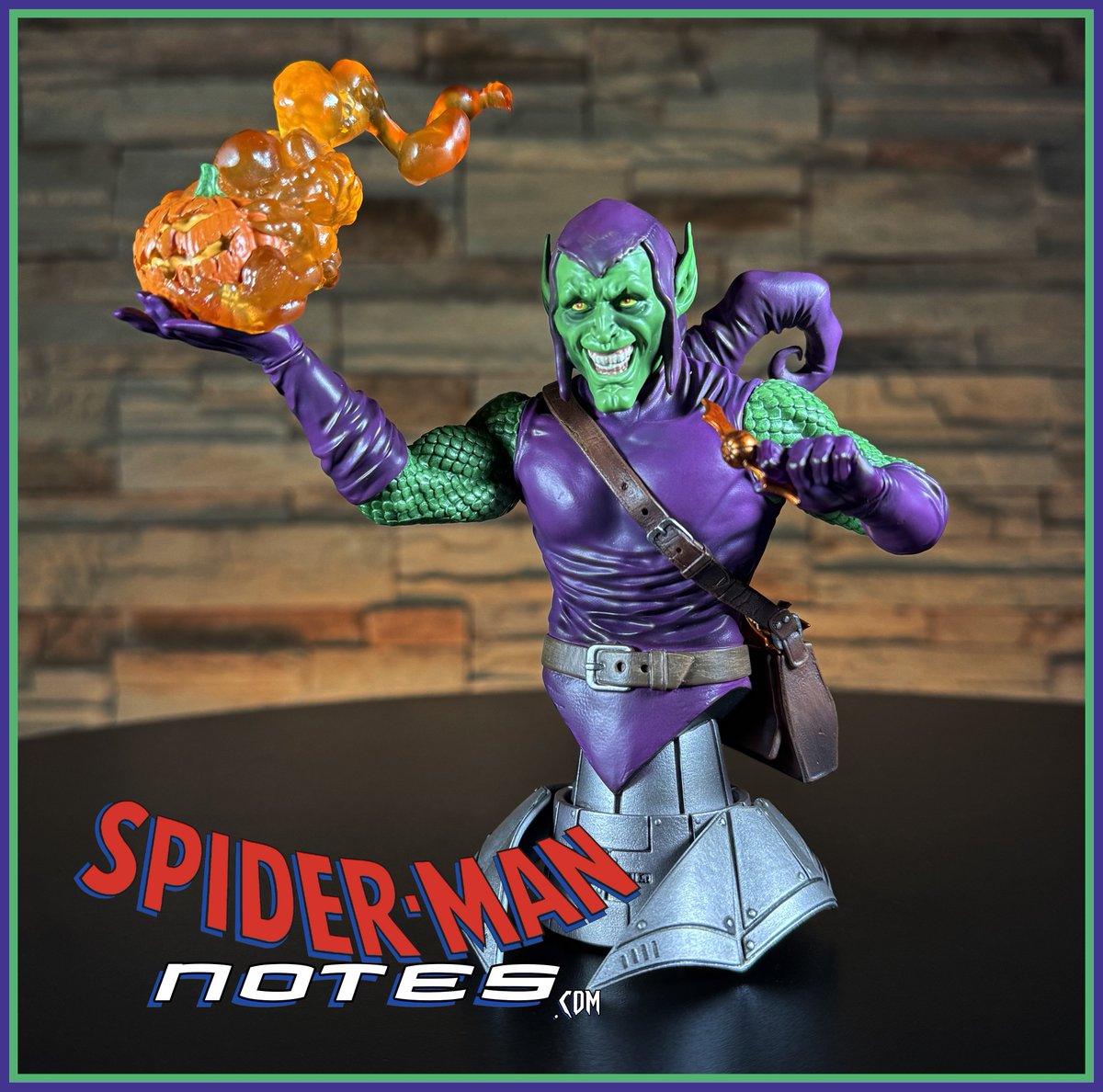 Video review dropping next week on the Spider-Man Notes YouTube page, but here’s a sneak peek 🫣 at the new Green Goblin bust from @CollectDST - Scary cool 🕸️🕷️

#SpiderMan #GreenGoblin #DiamondSelectToys