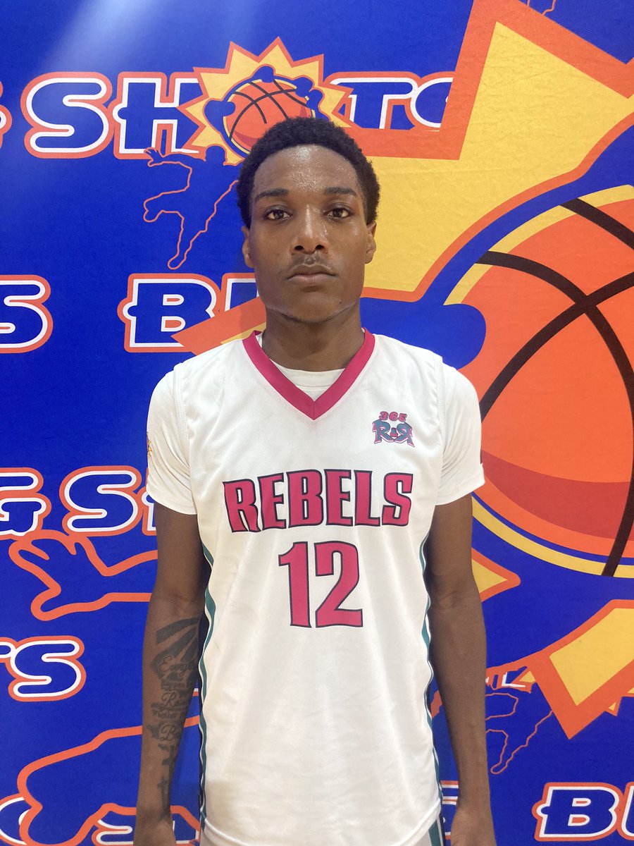 BIG SH🏀TS tweet media