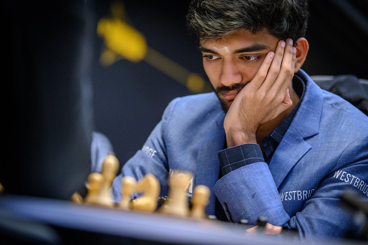 HakimFougarzi's tweet image. Stone Cold Gukesh 💙
He&apos;s unbelievable 
 #FIDECANDIDATES, 
#chess #chessfans #chessfever #chessplayers #Gukesh