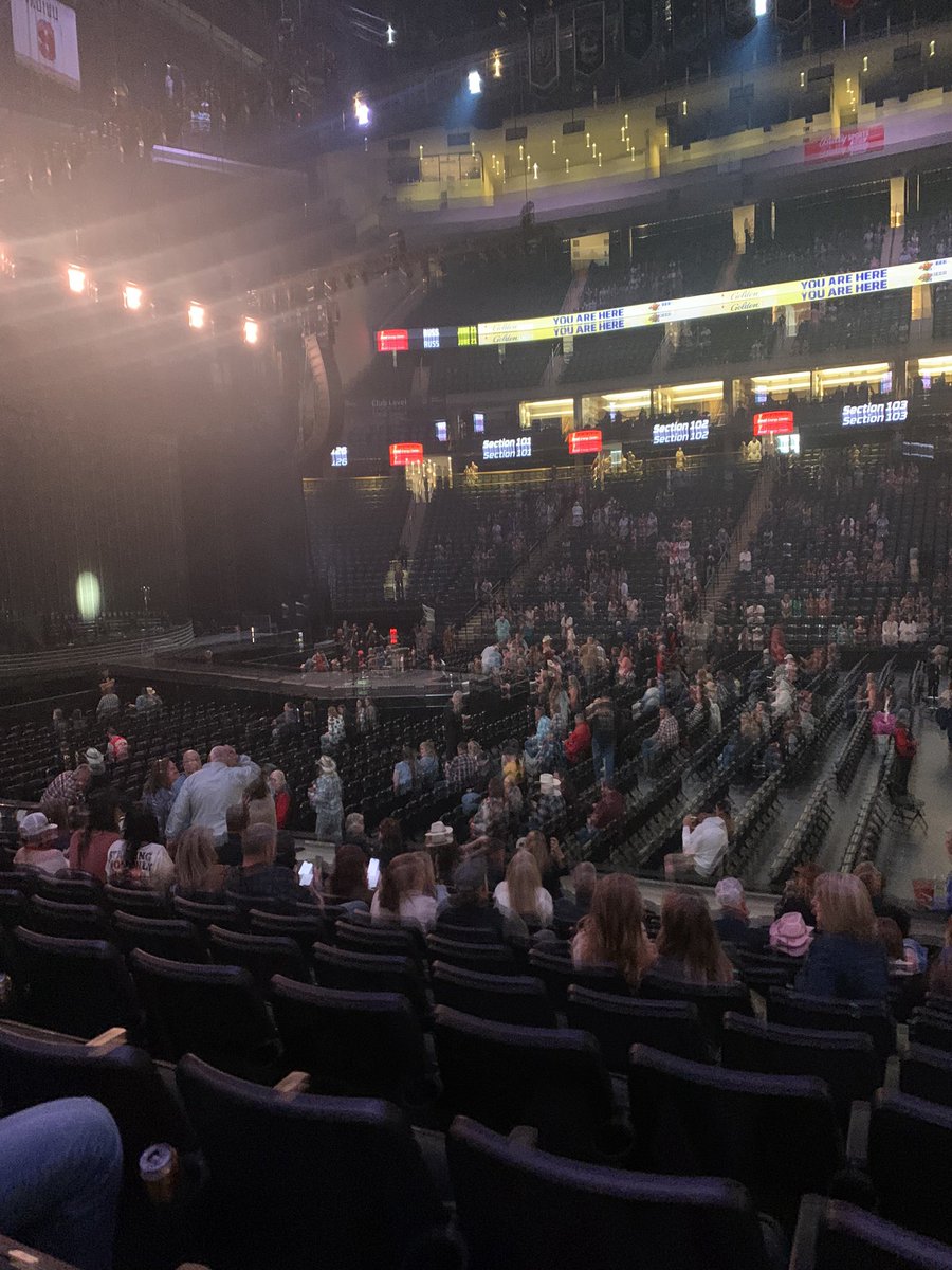 JeanSAbbott's tweet photo. Thanks #seriusxmradio for the #TimMcGraw tickets!  #misdiagnosed #indpirationalspeaker #ICanWalkNow https://t.co/xqxU8kGYzB