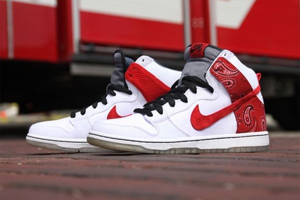 nike cheech and chong shoes