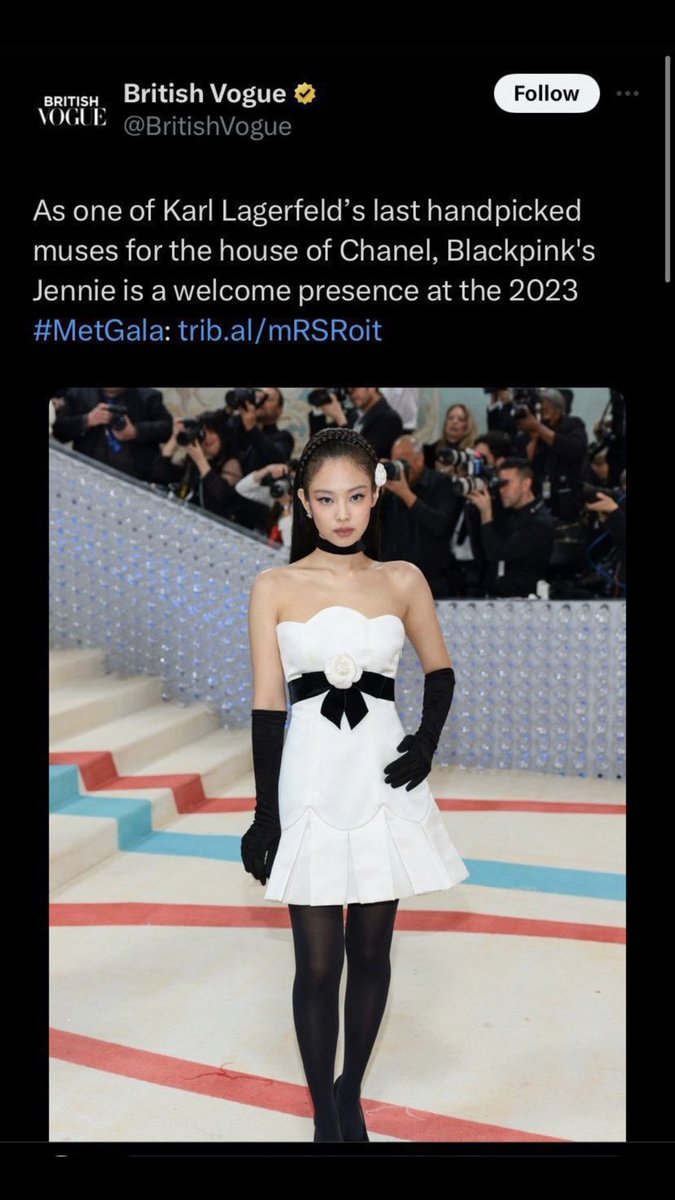 grandpa, his team and fans are so bitter….Jennie was one of the last Chanel ambassador hand-picked by Karl Lagerfeld and she is now the face of Chanel with 6 global campaigns endorsing Chanel clothing, jewellery, bag and premiere watch